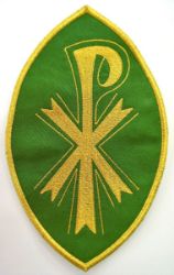 Immagine di Applicazione Ricamata ovale Pax Oro cm 16,2x25,4 (6,4x9,6 inch) su Tessuto di Raso Avorio Rosso Verde Viola Chorus Emblema per Paramenti liturgici