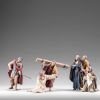 Immagine di Simone di Cirene aiuta Gesù Presepe Immanuel 12 cm palestinese legno e stoffa