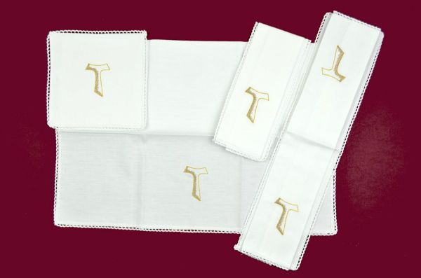 Picture of 4-pieces Set Altar Cloths in White Linen blend with Tau Cross Embroidery by Chorus