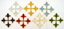 Picture of Embroidered Fleury Cross Applique 6,3 inch in Satin fabric by Chorus - Gold Silver White Red Green Purple Light Blue