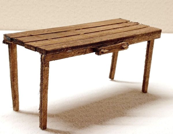 Imagen de Mesa de madera para belén 10 cm hecha a mano