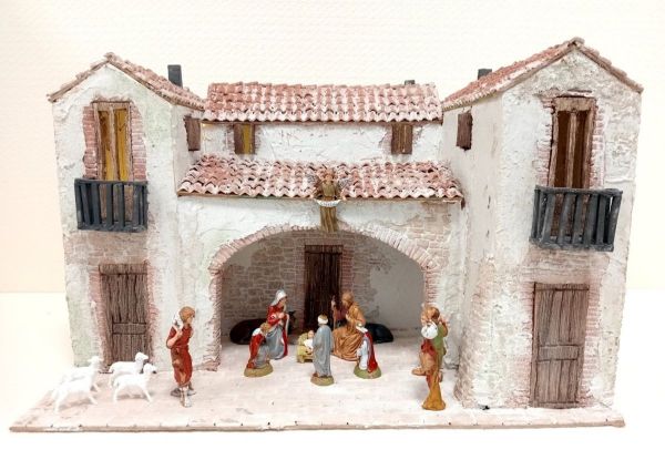 Immagine di Presepe completo con capanna e 16 statuine in stile popolare 10 cm