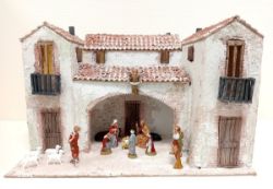 Immagine di Presepe completo con capanna e 16 statuine in stile popolare 12 cm