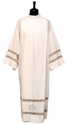 Immagine di Camice liturgico misto cotone con piegoni, cerniera spalla, ricamo e 2 giri gigliuccio - Bianco