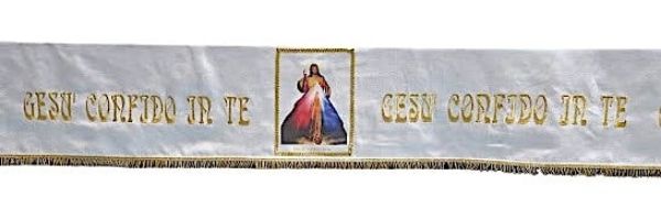 Imagen de A MEDIDA Mantel bordado de Iglesia satén Jesús Misericordioso y letras