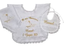 Picture of Pure linen Baptism Handkerchief with gold embroidered Font - White