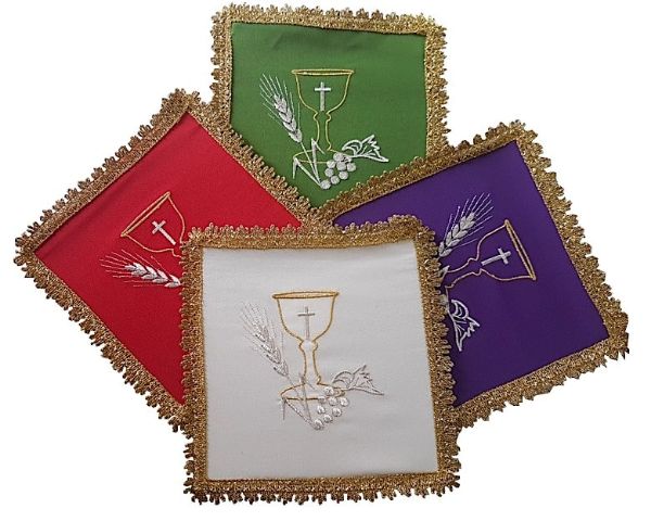 Immagine di Palla liturgica tessuto vaticano ricamo Calice e strass