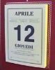 Immagine di Official daily wall/desk block 2026 calendar with tear-off pages