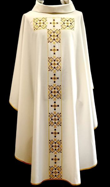 Immagine di Casula sacerdotale collo ad anello ricamo geometrico Tau e strass