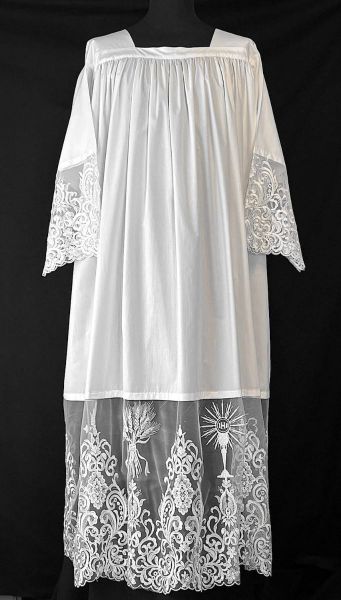 Imagen de A MEDIDA Sobrepelliz litúrgica cuello cuadrado bordado Cruz IHS Espigas Cáliz Uvas en tul mezcla de algodón blanco